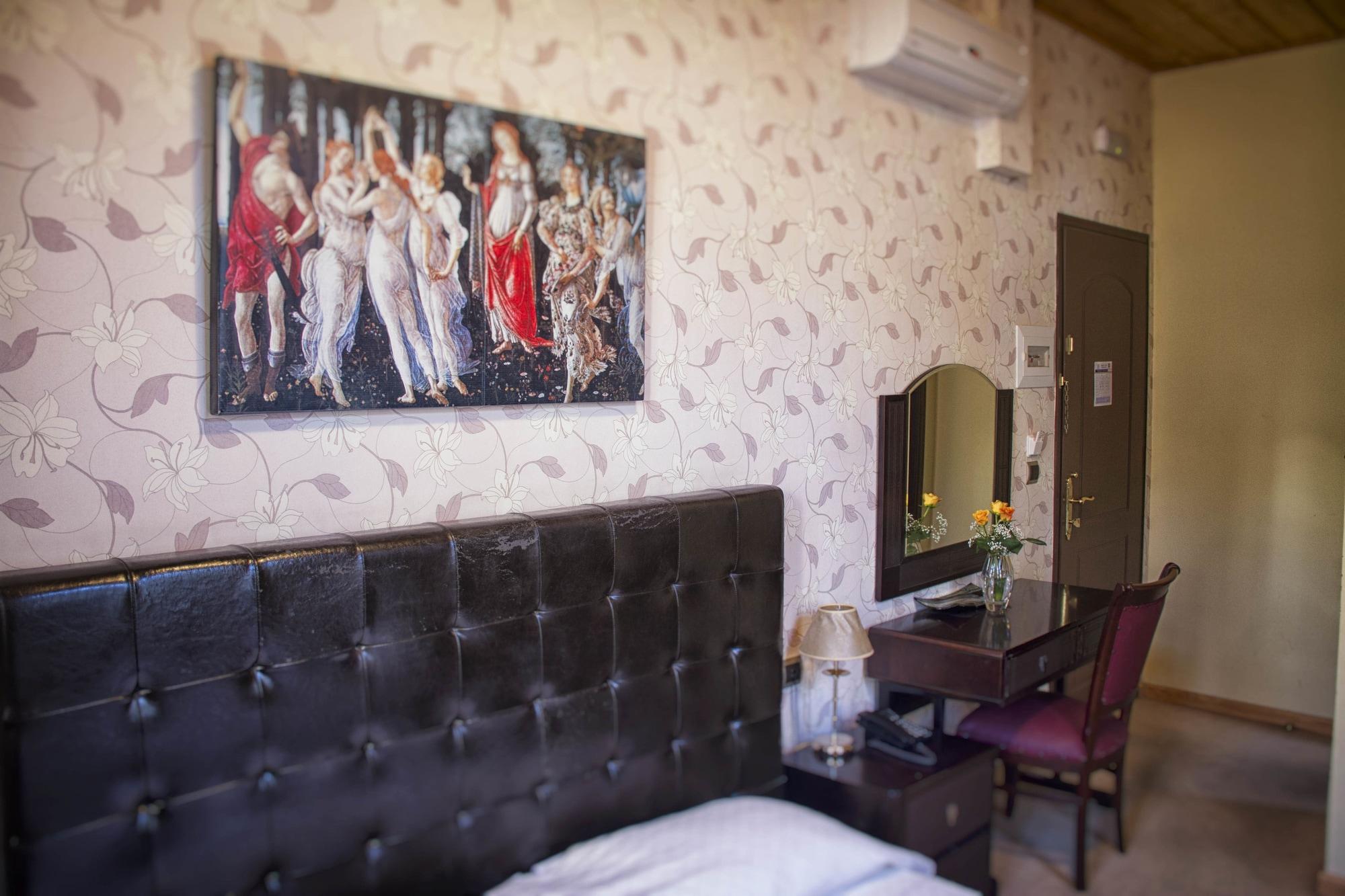 Hotel Dias 4*